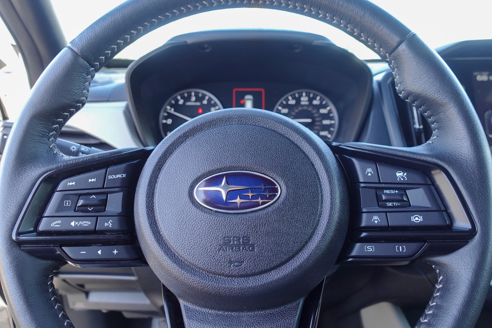 Used 2025 Subaru Forester Premium AWD/4WD image 13
