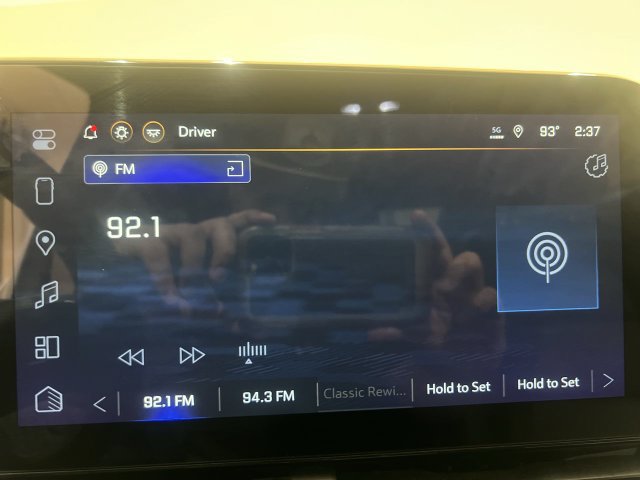 Certified 2025 Chevrolet Equinox LT w/ Convenience Package II FWD image 12