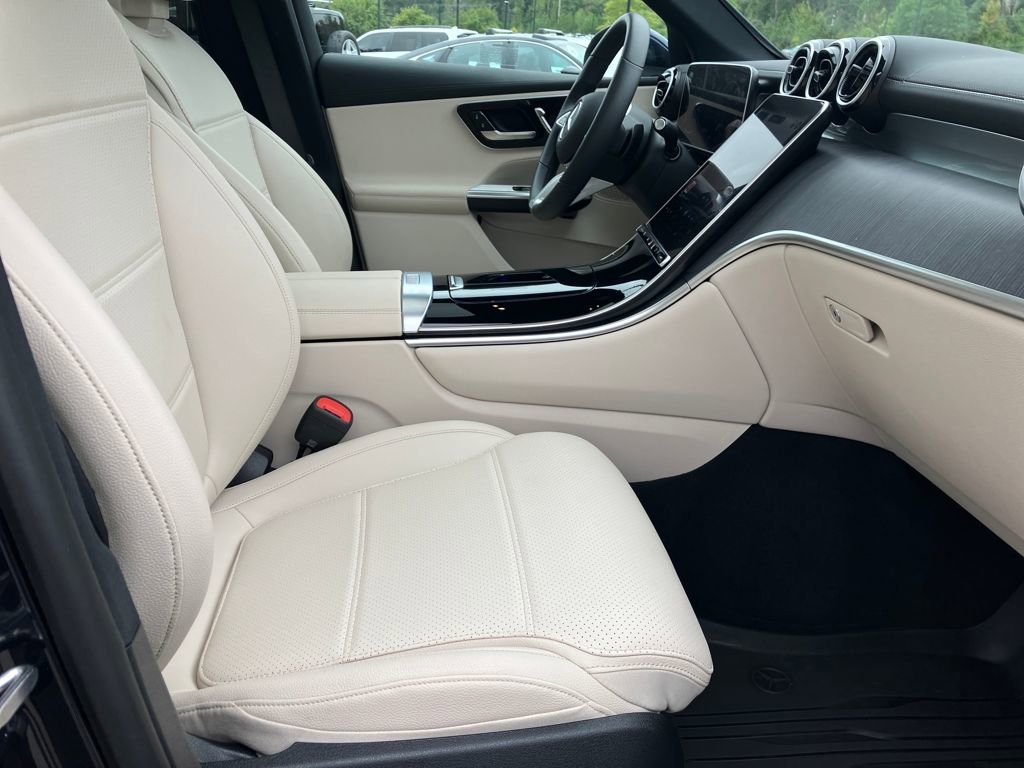 Certified 2024 Mercedes-Benz GLC 300 w/ Advanced USB Package image 37