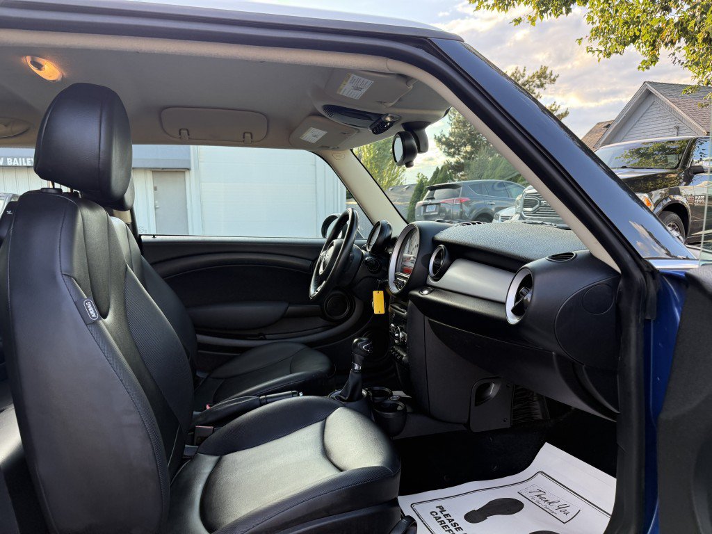 Used 2012 MINI Cooper Hardtop FWD image 16