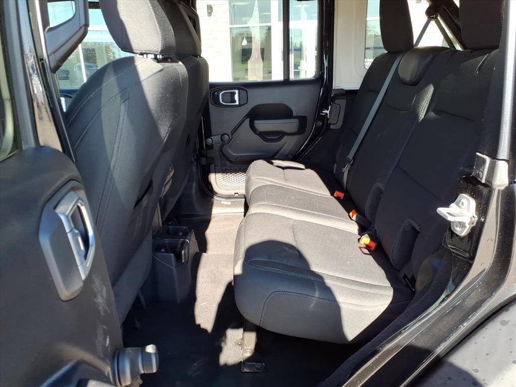 Used 2021 Jeep Wrangler Unlimited Sport image 25