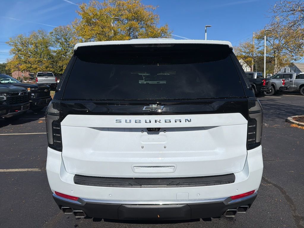 New 2026 Chevrolet Suburban High Country image 4