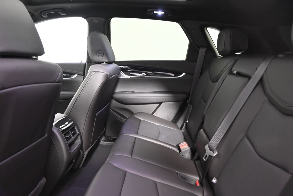 New 2025 Cadillac XT5 Premium Luxury w/ Technology Package AWD/4WD image 21