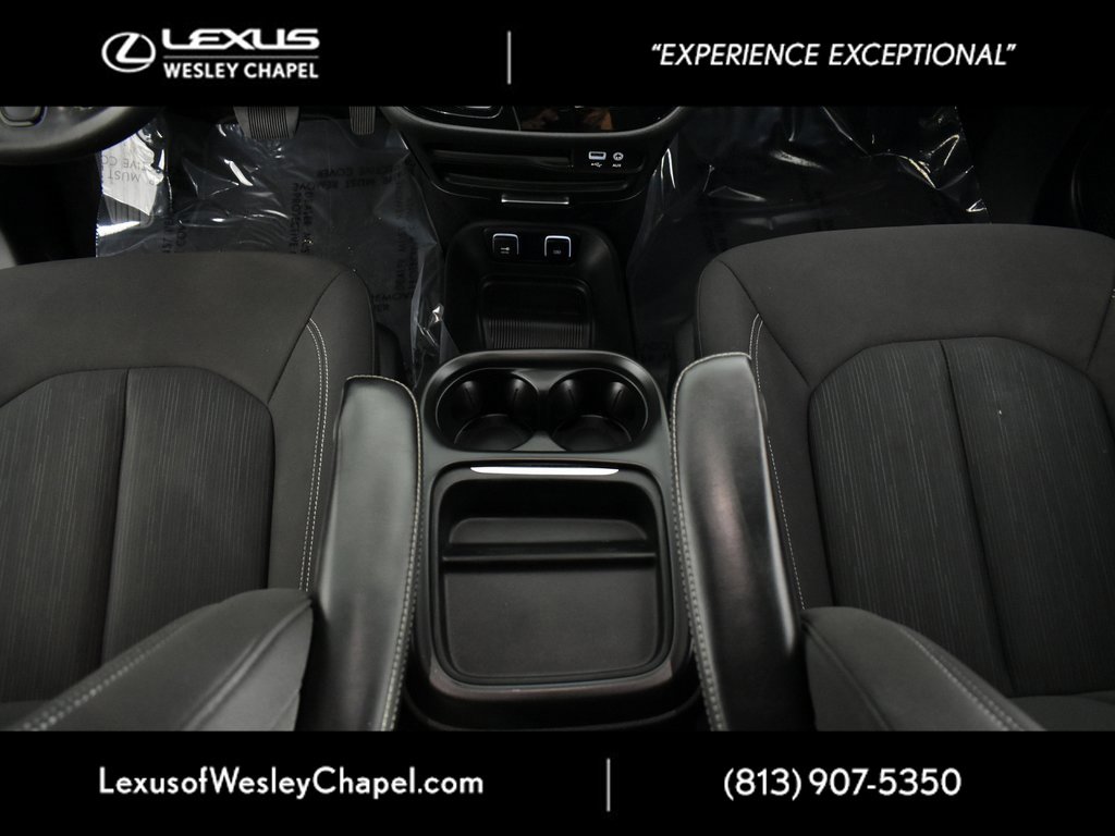 Used 2020 Chrysler Pacifica Touring w/ S Appearance Package image 28