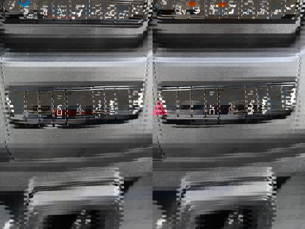 Used 2023 RAM ProMaster 2500 image 18