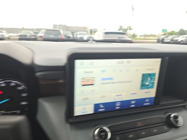 Used 2024 Ford Maverick Lariat AWD/4WD image 12