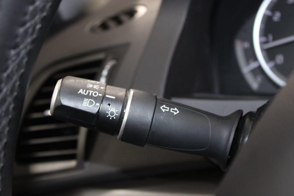 Used 2018 Acura RDX FWD image 37