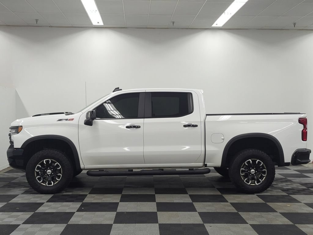 Used 2024 Chevrolet Silverado 1500 ZR2 AWD/4WD image 4