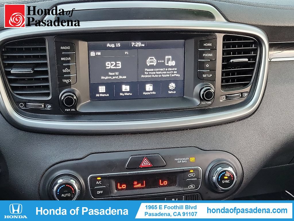 Used 2019 Kia Sorento FWD V6 image 15