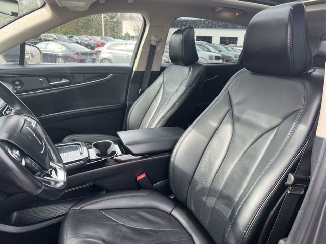 Used 2023 Lincoln Nautilus Reserve w/ Monochromatic Package image 11