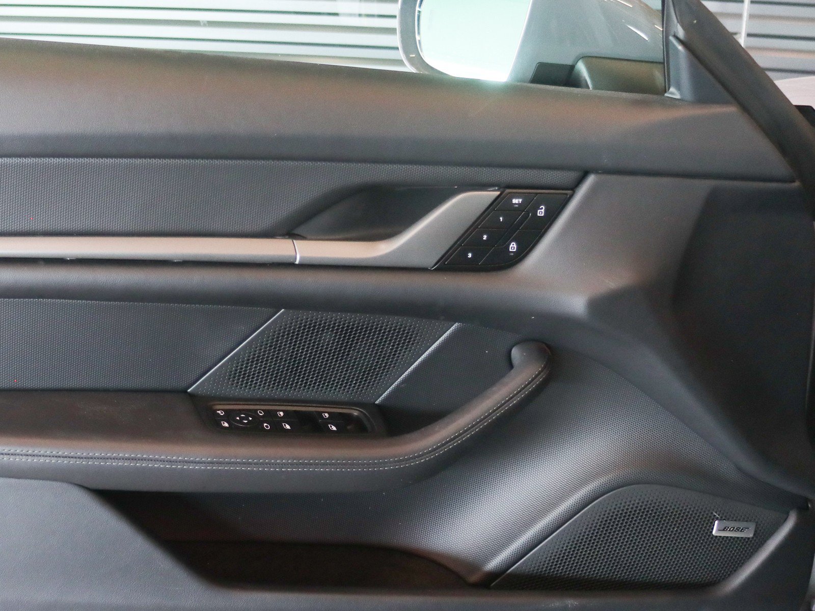 Certified 2025 Porsche Taycan RWD image 24