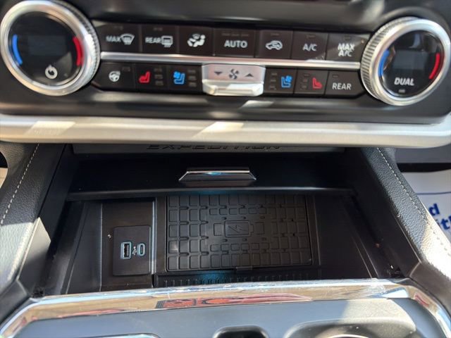 Used 2024 Ford Expedition Max XLT AWD/4WD image 23