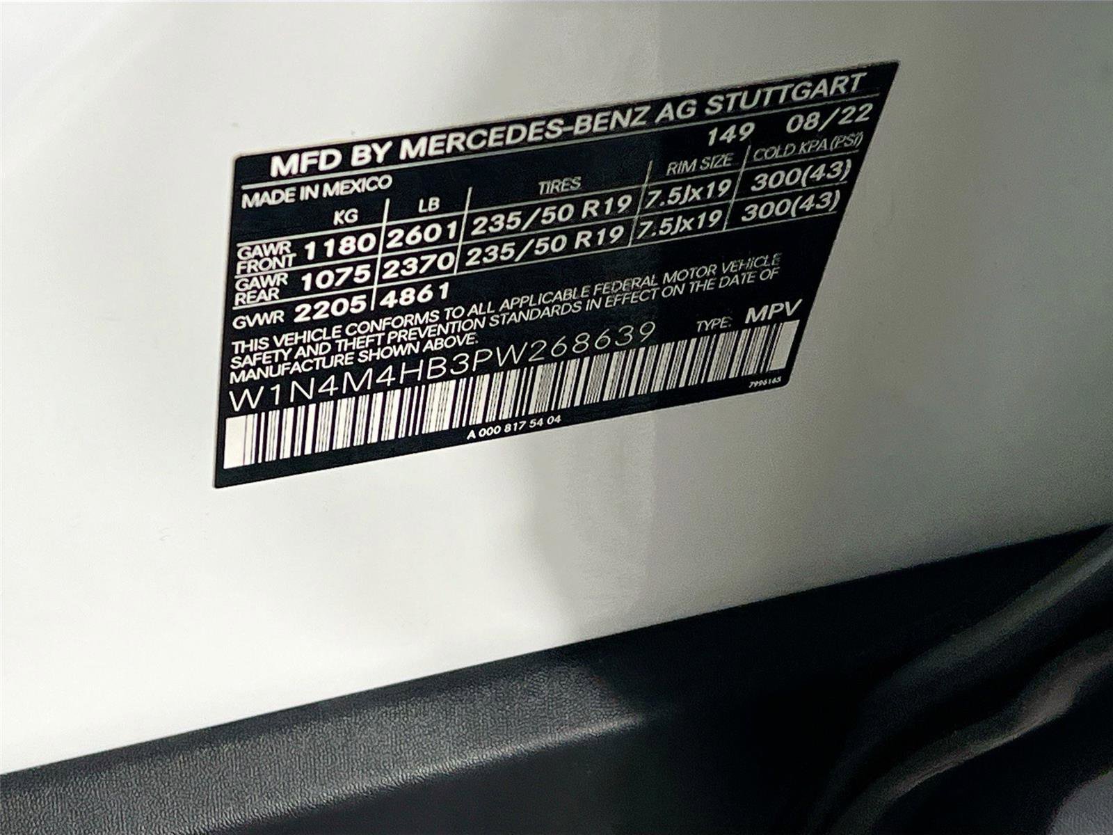 Certified 2023 Mercedes-Benz GLB 250 4MATIC image 29