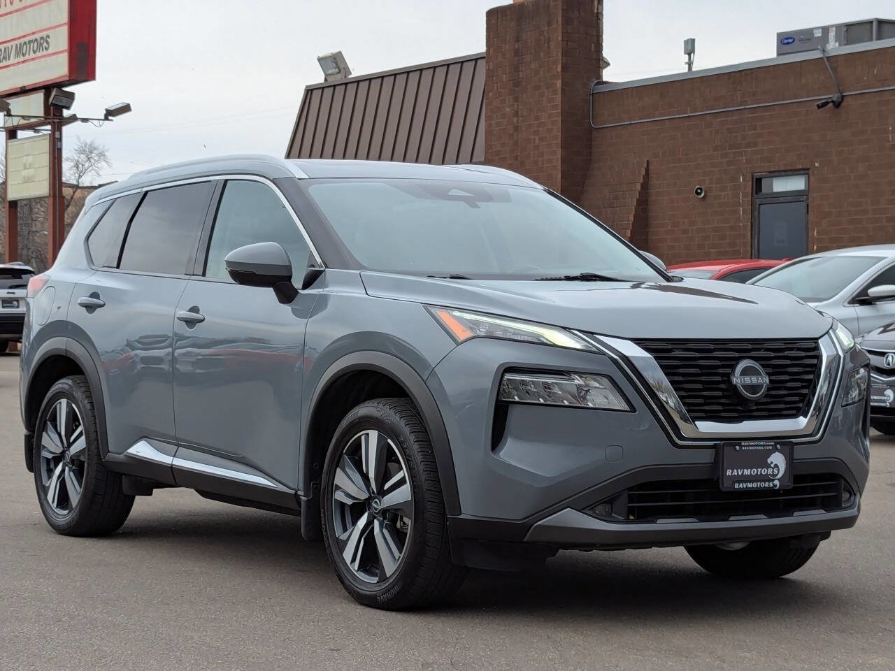 Used 2022 Nissan Rogue SL AWD/4WD image 6