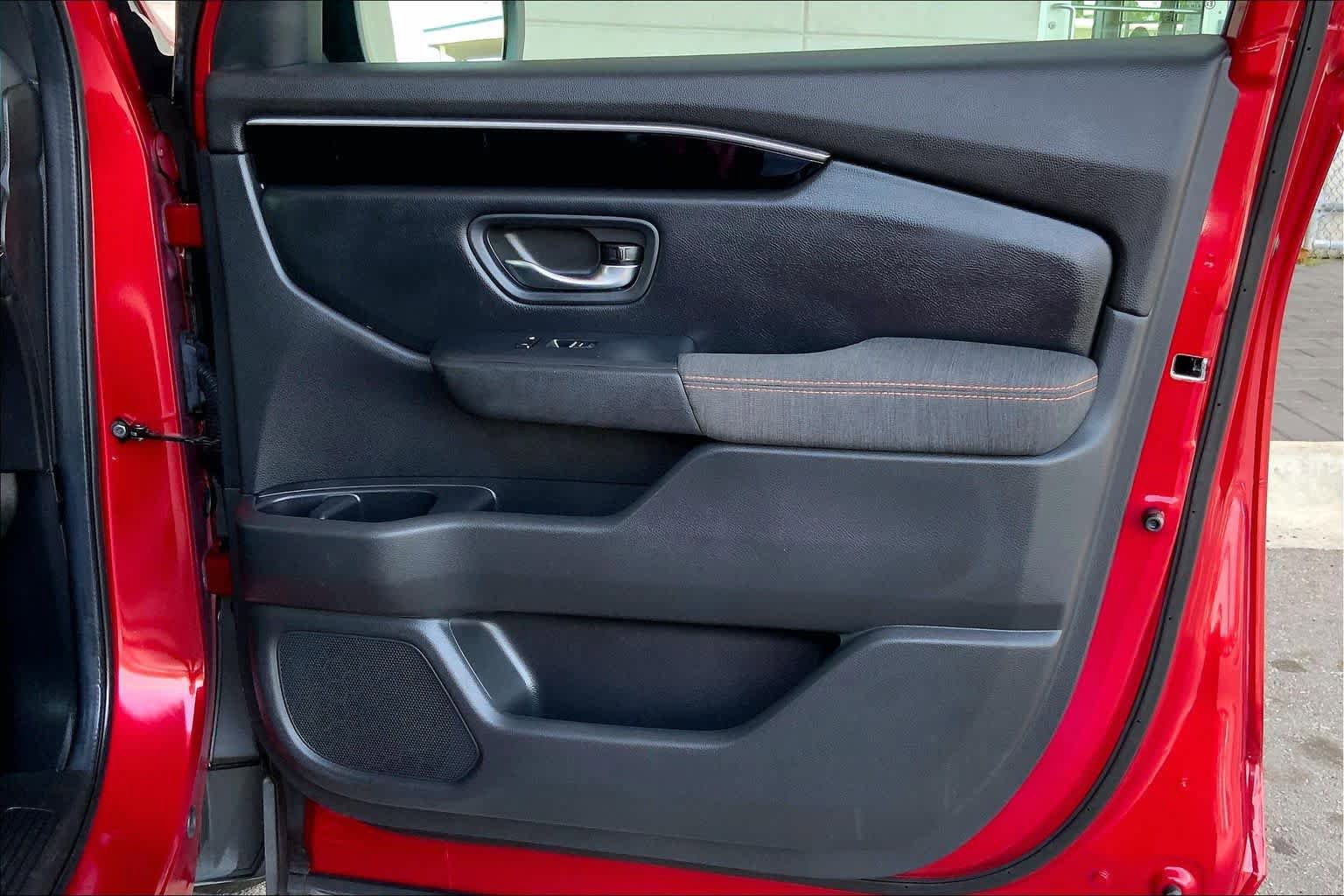 Used 2024 Honda Pilot Sport image 23