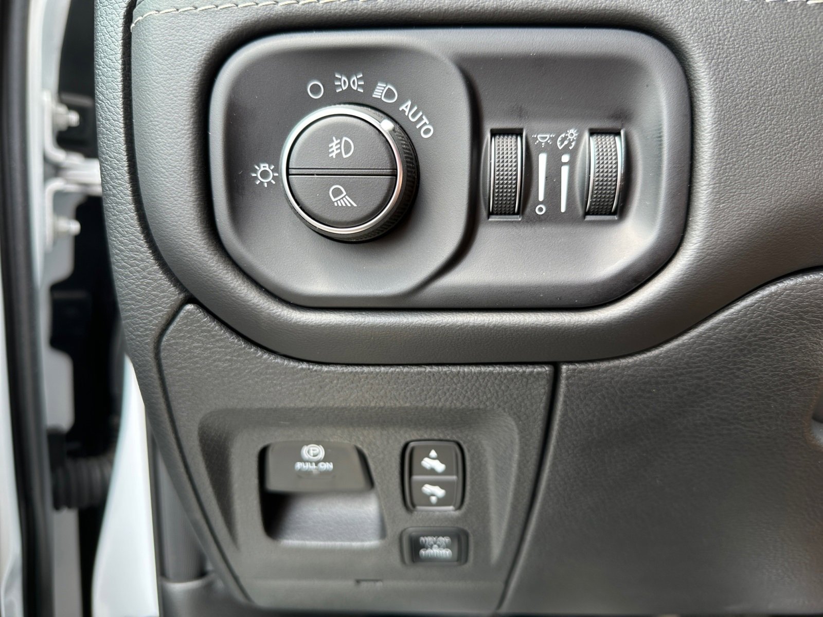 New 2025 RAM 1500 Limited w/ Bed Utility Group image 20