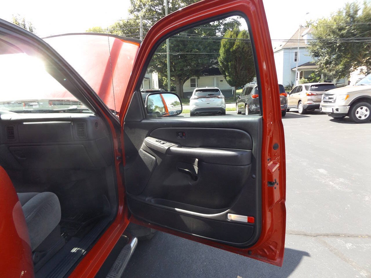 Used 2006 Chevrolet Silverado 1500 LS AWD/4WD image 25
