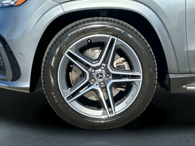Certified 2024 Mercedes-Benz GLS 450 4MATIC image 35