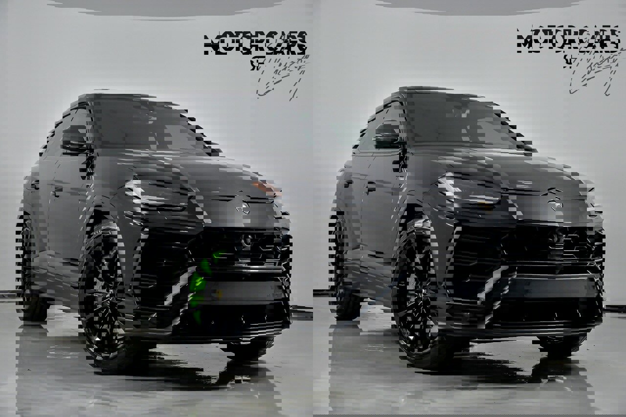 Used 2022 Lamborghini Urus image 1