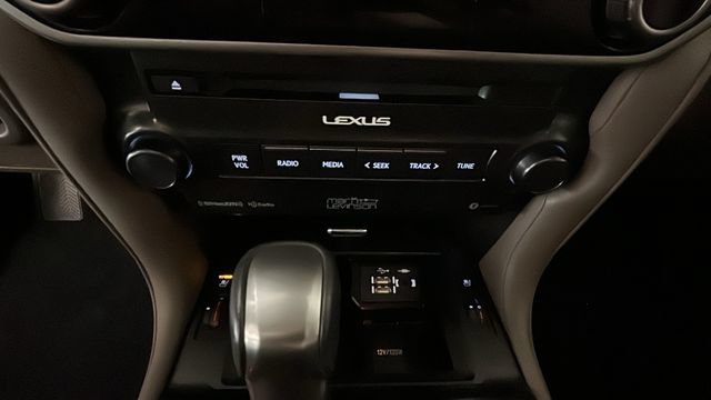 Used 2023 Lexus GX 460 Premium AWD/4WD image 22