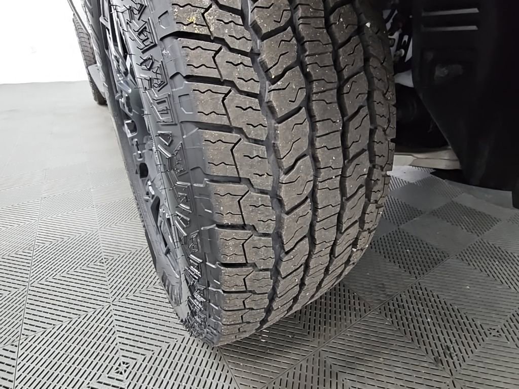 New 2026 GMC Hummer EV SUV image 52