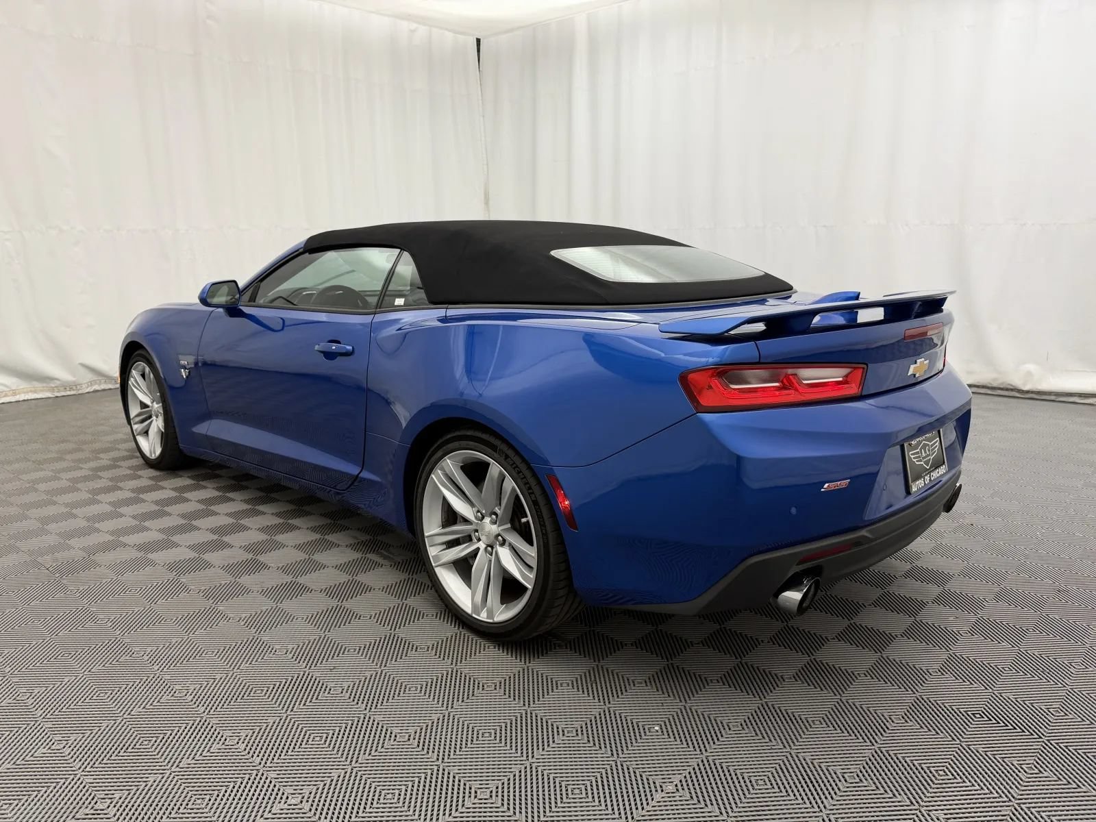 Used 2016 Chevrolet Camaro SS RWD image 14