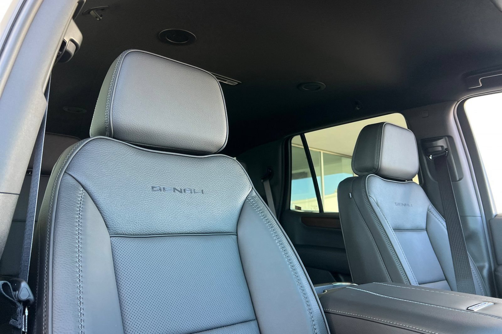 New 2026 GMC Yukon Denali AWD/4WD image 15