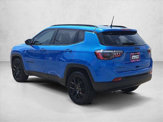 Used 2025 Jeep Compass Latitude w/ Altitude Special Edition AWD/4WD image 8