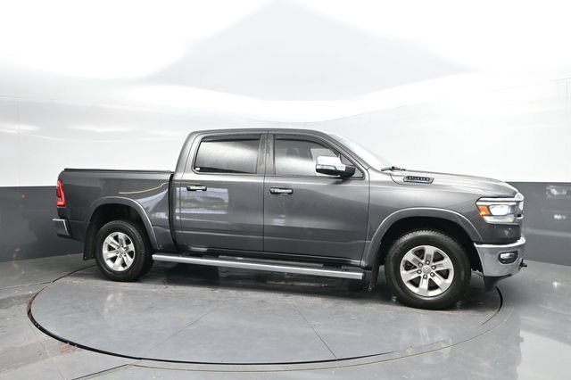 Used 2021 RAM 1500 Laramie AWD/4WD image 3