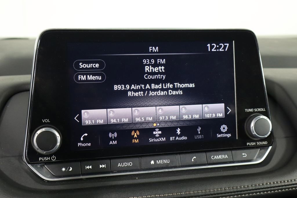 Used 2024 Nissan Rogue SV w/ SV Premium Package image 30