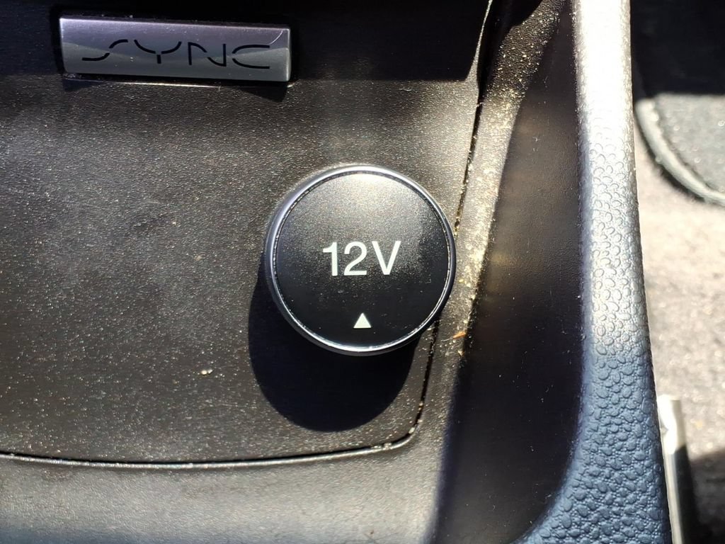Used 2019 Ford Fiesta ST-Line FWD image 14