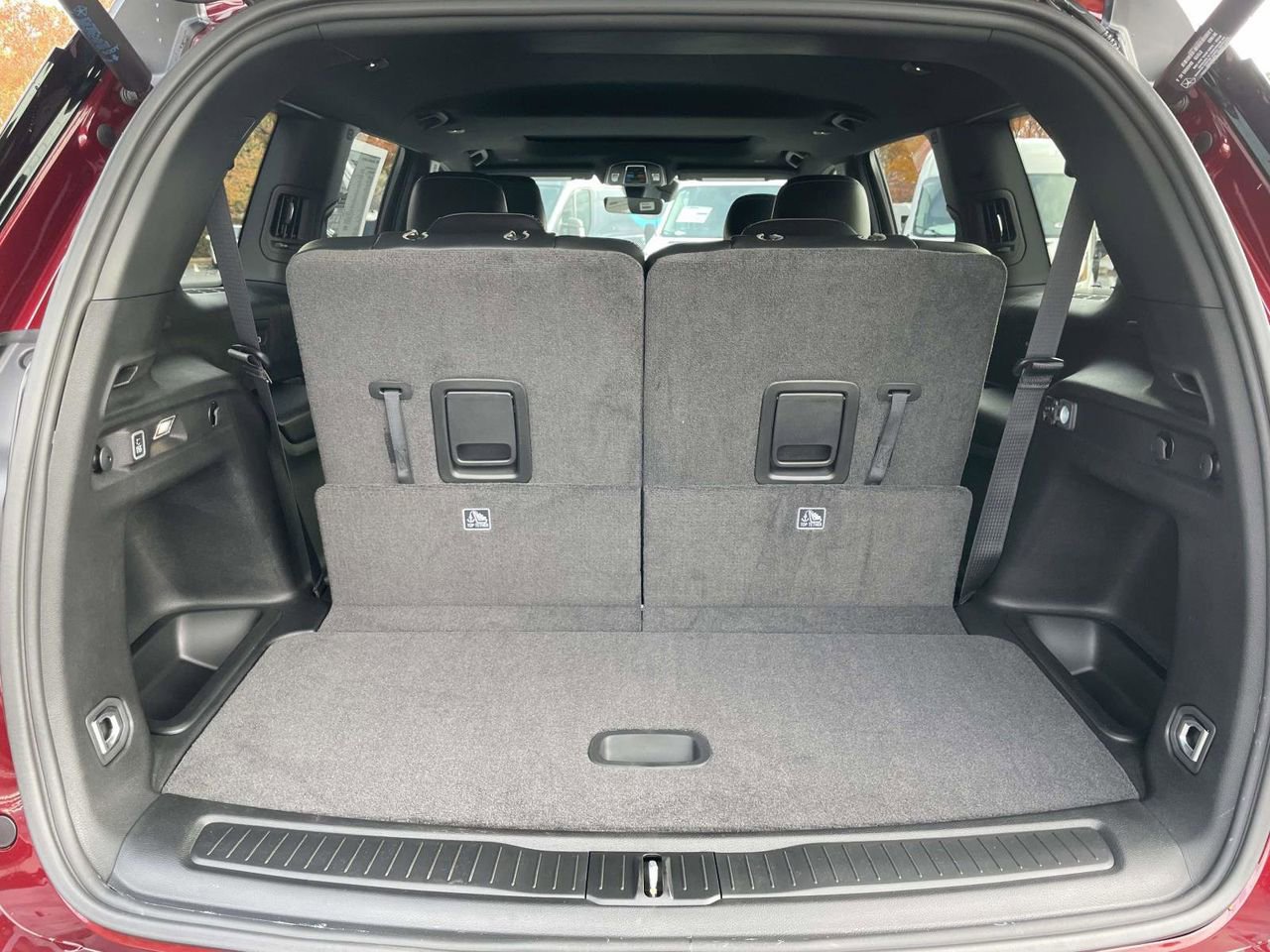 New 2025 Jeep Grand Cherokee L Altitude image 31