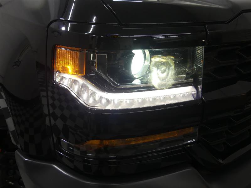 Used 2018 Chevrolet Silverado 1500 W/T w/ Black Out Edition AWD/4WD image 13