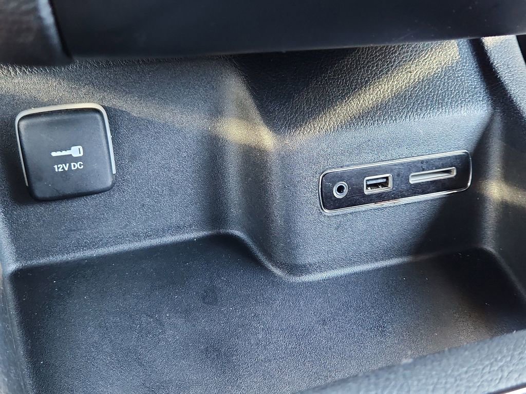 Used 2016 Dodge Durango R/T w/ Blacktop Package AWD/4WD image 24