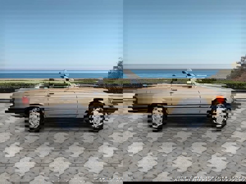 Used 1988 Mercedes-Benz 560 SL image 11