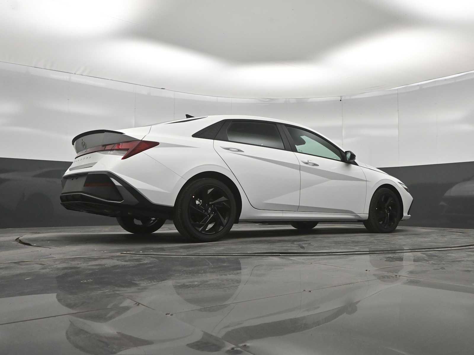New 2026 Hyundai Elantra SEL Sport FWD image 41