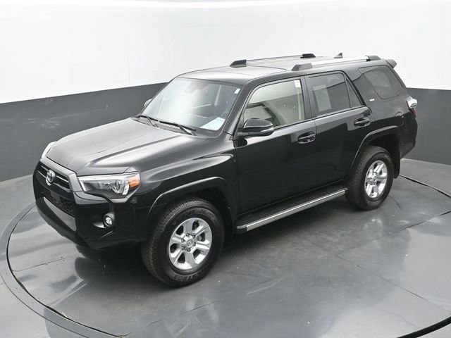 Used 2024 Toyota 4Runner SR5 Premium w/ Moonroof Package AWD/4WD image 32