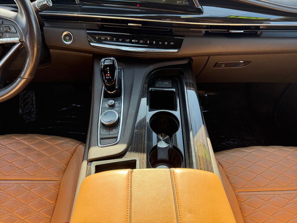 Used 2021 Cadillac Escalade Sport w/ Heavy-Duty Trailer Package image 15