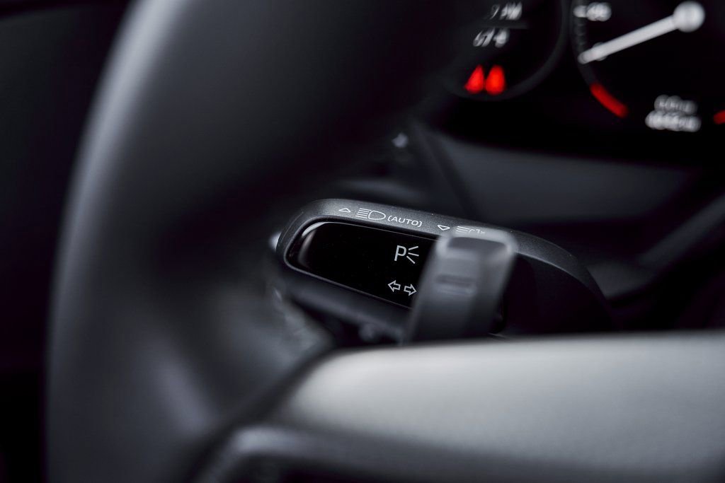 Used 2022 Porsche 911 Turbo S image 50