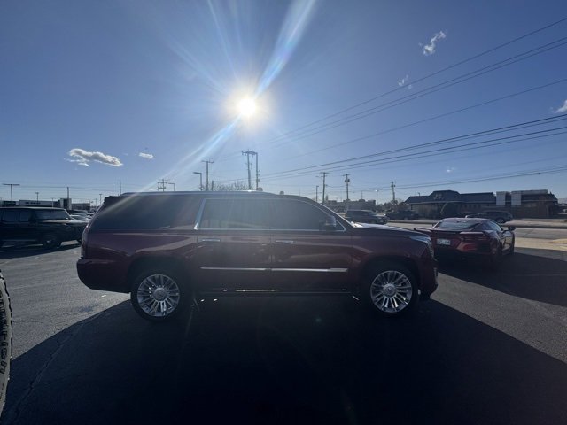 Used 2016 Cadillac Escalade ESV Platinum image 4