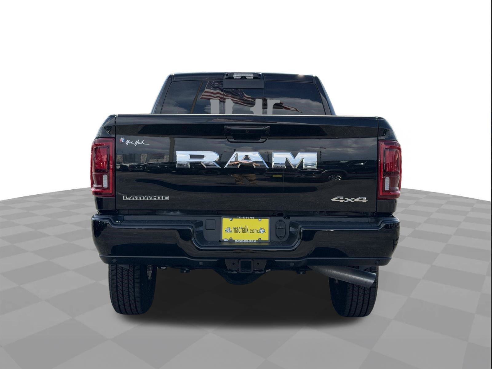 Used 2025 RAM 2500 Laramie AWD/4WD image 4