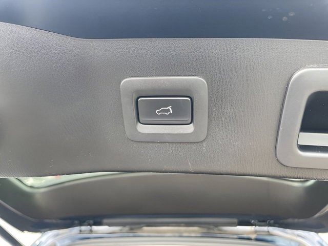 Used 2019 MAZDA CX-5 Touring image 18