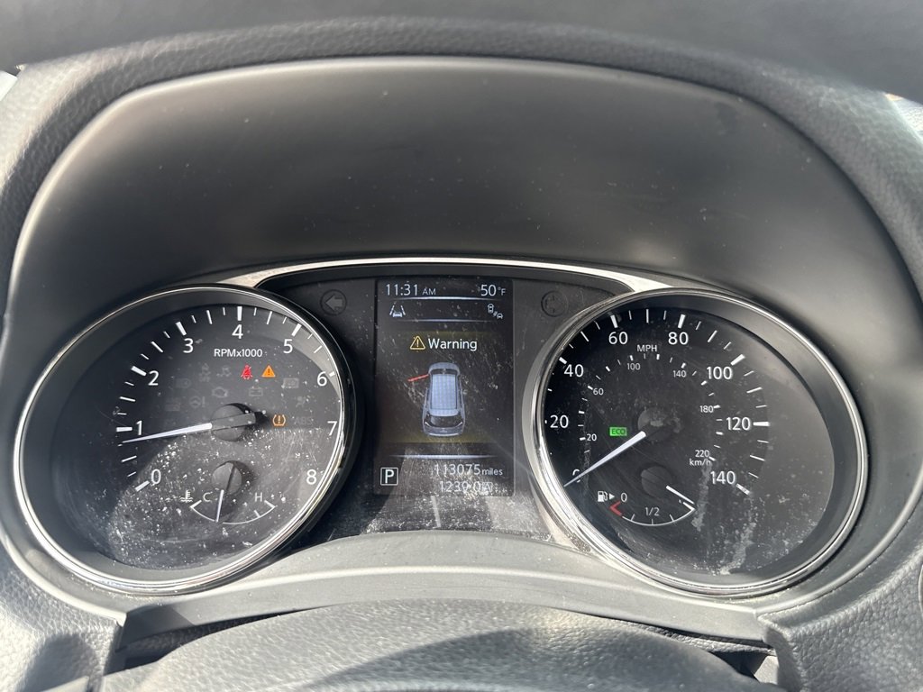 Used 2015 Nissan Rogue SV w/ SV Premium Package image 15