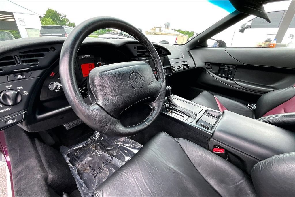 Used 1995 Chevrolet Corvette Convertible RWD image 10