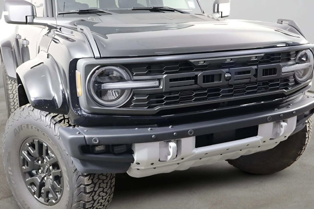 Used 2024 Ford Bronco Raptor w/ Interior Carbon Fiber Pack 6 AWD/4WD image 33