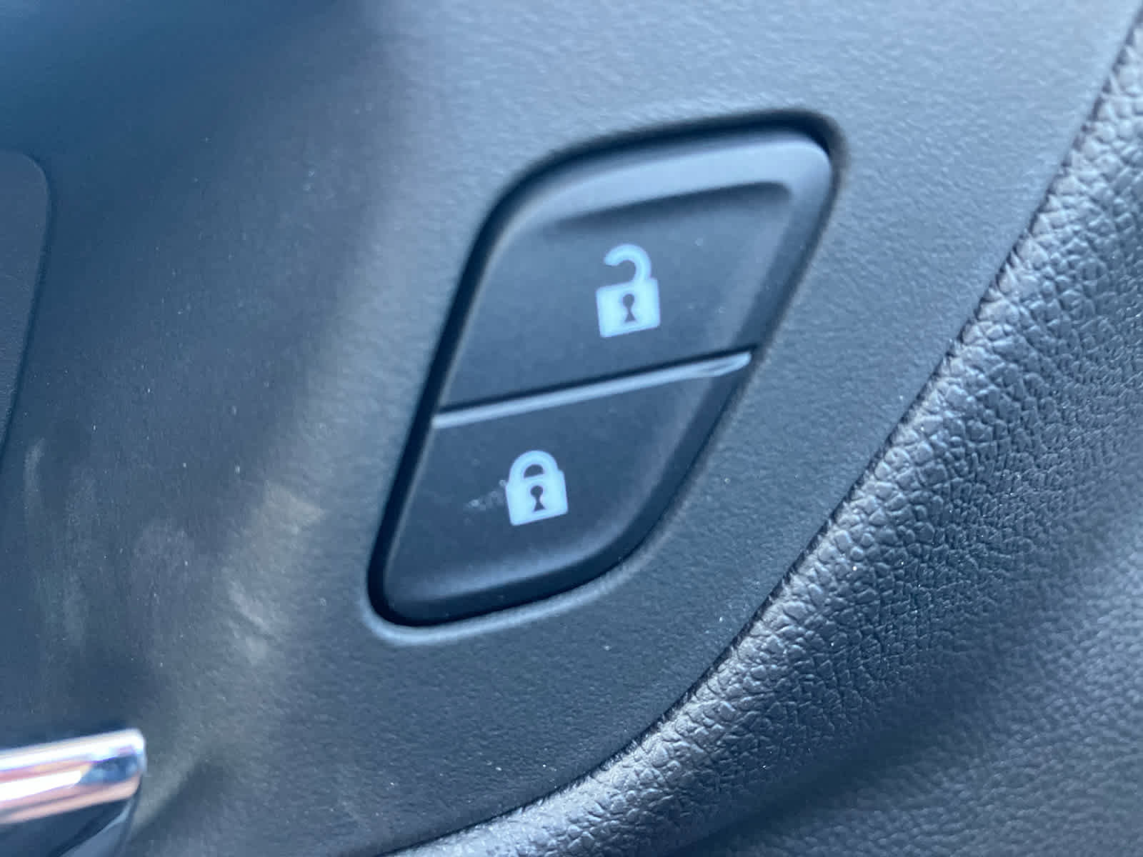 New 2026 Chevrolet Trax LT FWD image 12