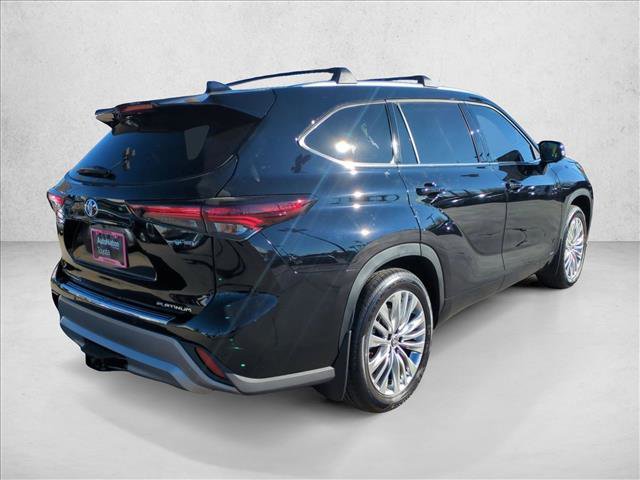 New 2026 Toyota Highlander Platinum video 2