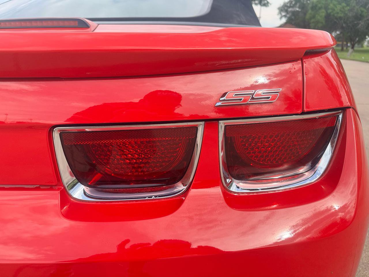 Used 2012 Chevrolet Camaro SS w/ RS Package RWD image 21