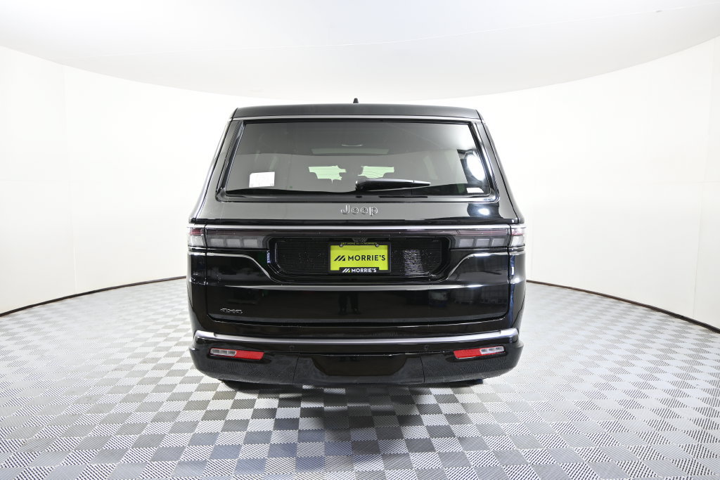 New 2026 Jeep Grand Wagoneer L Limited AWD/4WD image 5