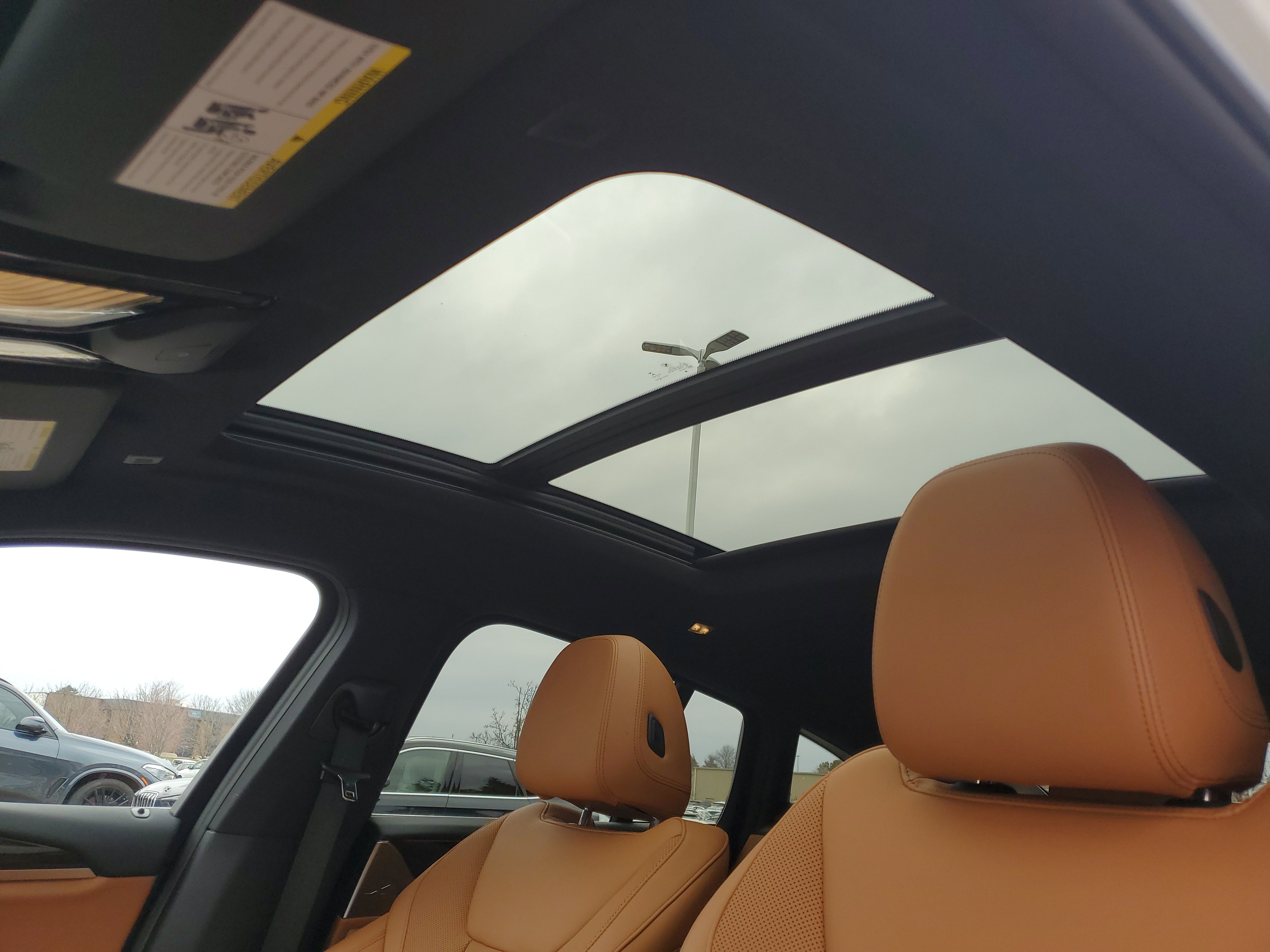 Certified 2023 BMW X4 xDrive30i w/ Premium Package image 8